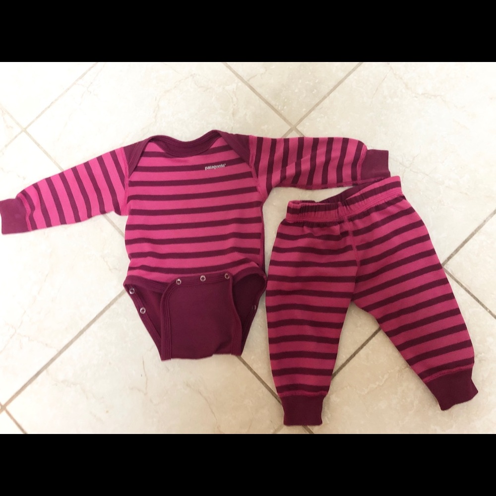 Mid weight Patagonia Baby Capilene Set